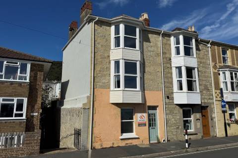 Property for auction in Isle of Wight