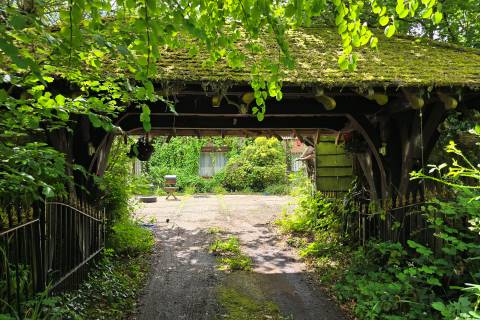 Property for auction in Surrey