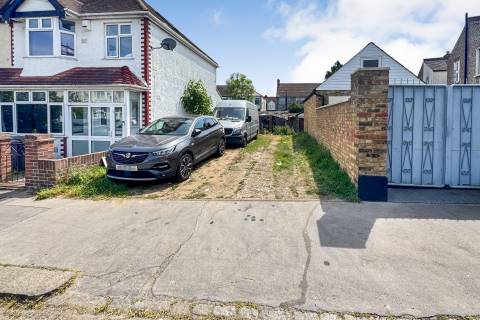 Property for auction in London