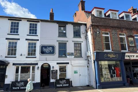 Property for auction in Isle of Wight