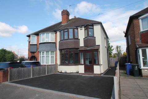 Property for auction in West Midlands