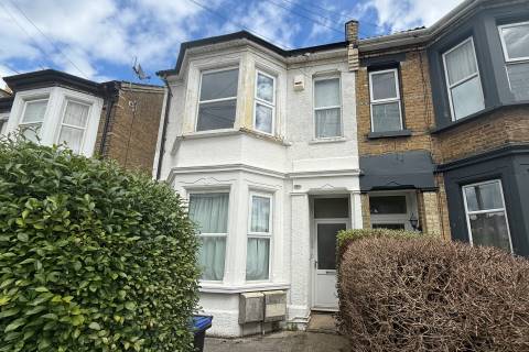 Property for auction in Essex