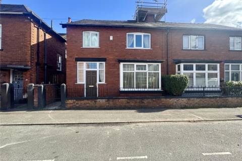 Property for auction in Derbyshire