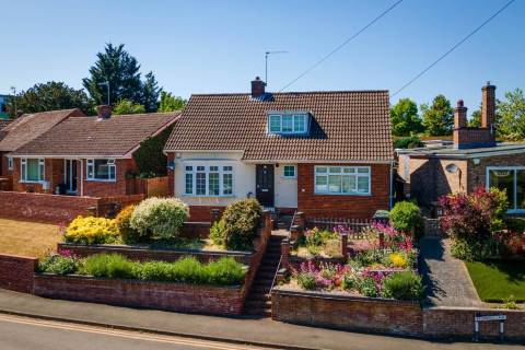 Property for auction in Worcestershire