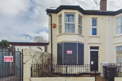 Property for auction in Avon