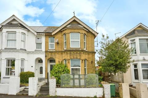 Property for auction in Isle of Wight