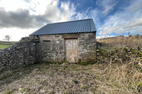 Property for auction in Derbyshire