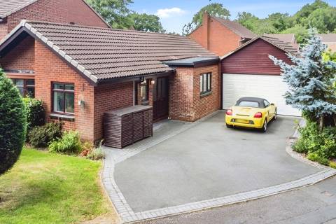 Property for auction in West Midlands