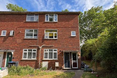 Property for auction in London