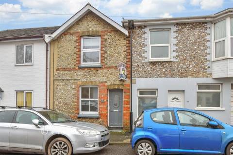 Property for auction in Isle of Wight