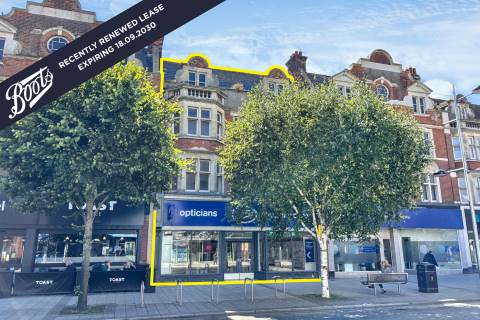 Property for auction in Essex