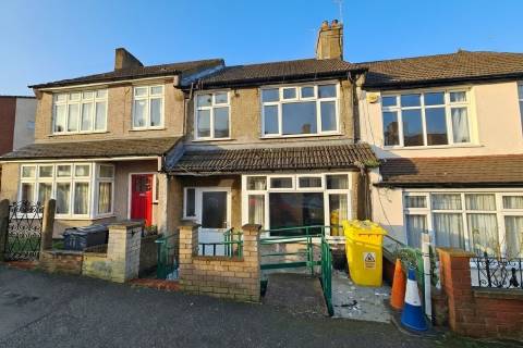 Property for auction in London