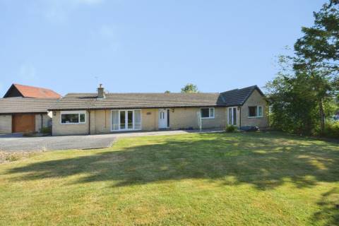 Property for auction in Derbyshire