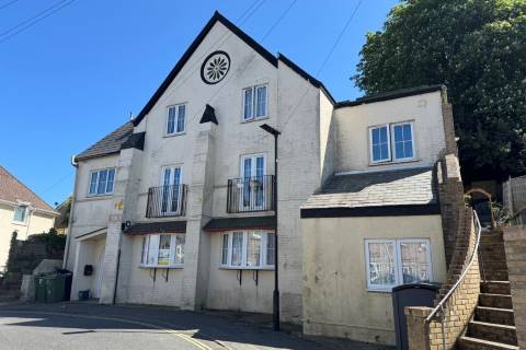 Property for auction in Isle of Wight
