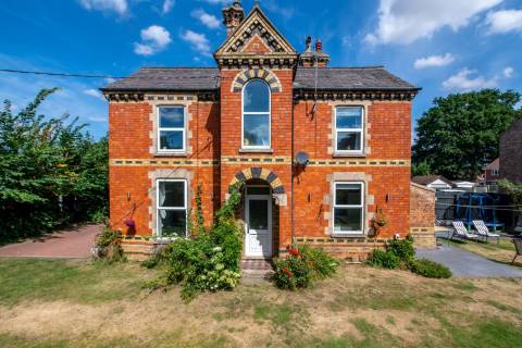 Property for auction in Lincolnshire