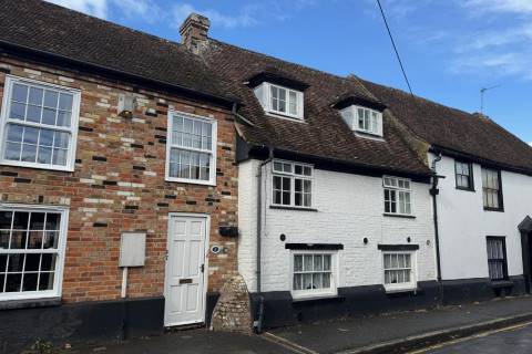 Property for auction in Kent