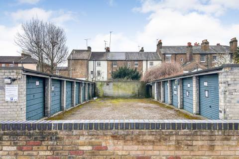 Property for auction in Kent