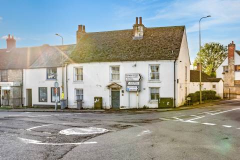 Property for auction in Oxfordshire