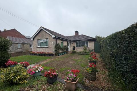 Property for auction in Isle of Wight