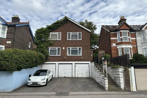 Property for auction in Buckinghamshire