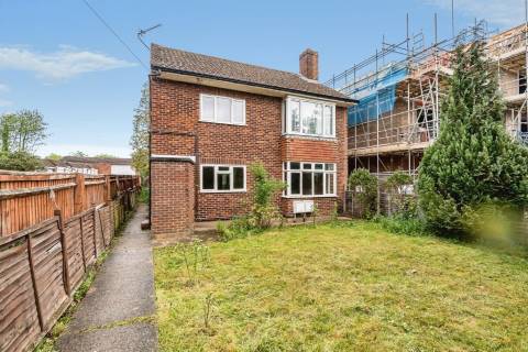 Property for auction in Buckinghamshire