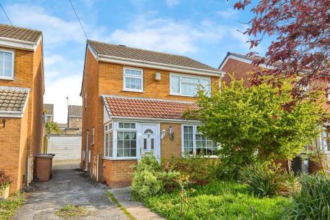 Property for auction in Derbyshire