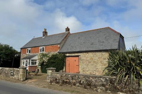Property for auction in Isle of Wight