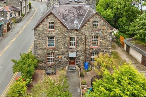 Property for auction in Gwynedd