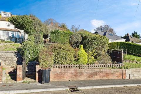 Property for auction in Kent