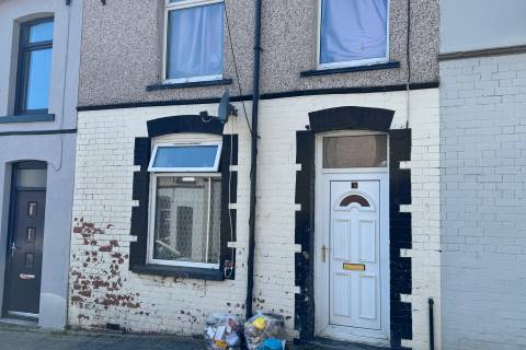 Property for auction in Mid Glamorgan