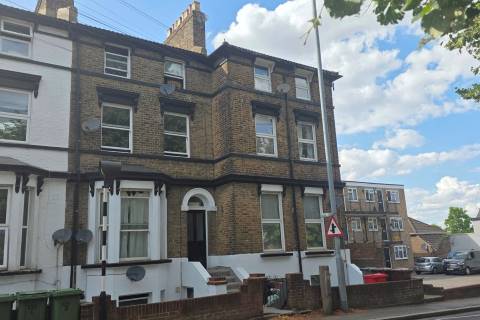 Property for auction in Essex