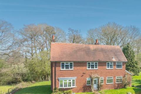 Property for auction in West Midlands