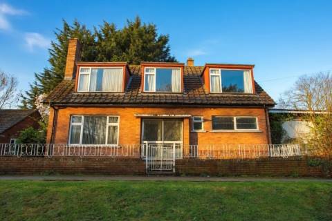 Property for auction in Clwyd
