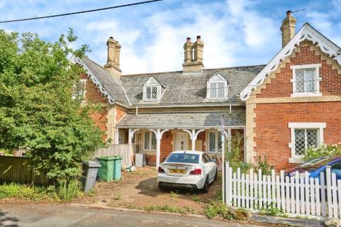 Property for auction in Isle of Wight