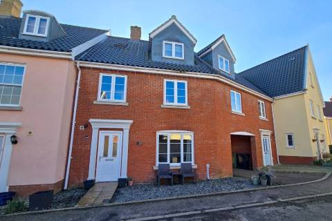 Property for auction in Norfolk