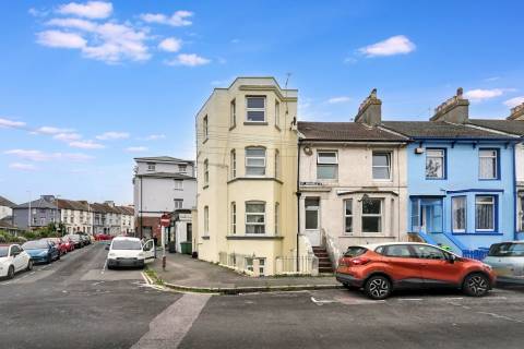 Property for auction in Kent