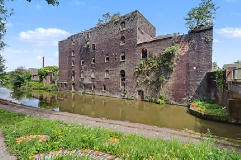 Property for auction in Staffordshire
