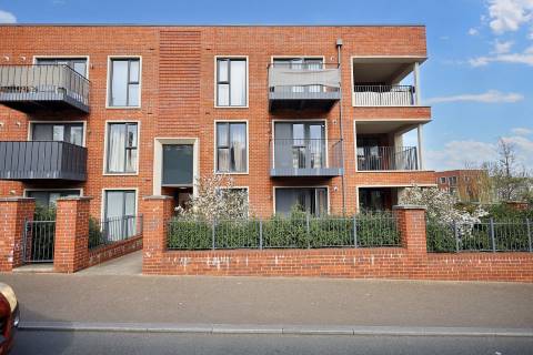 Property for auction in Buckinghamshire