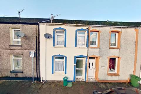 Property for auction in Mid Glamorgan