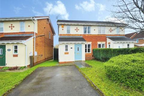 Property for auction in Warwickshire