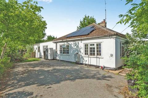 Property for auction in Cambridgeshire