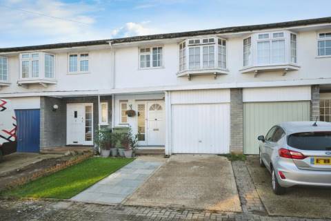 Property for auction in Kent