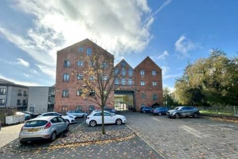 Property for auction in West Midlands