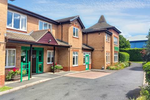 Property for auction in West Midlands