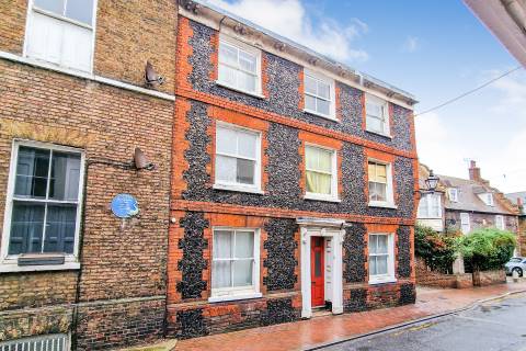 Property for auction in Kent