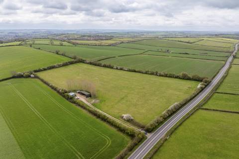Property for auction in Warwickshire