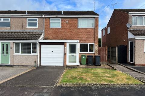 Property for auction in Warwickshire