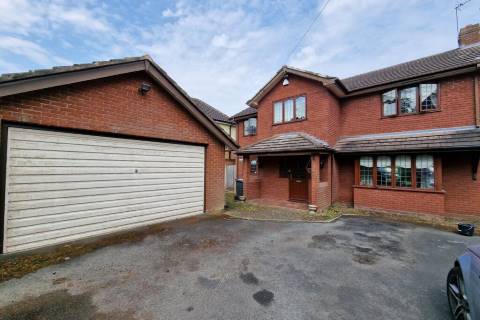 Property for auction in West Midlands