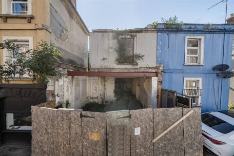 Property for auction in Somerset
