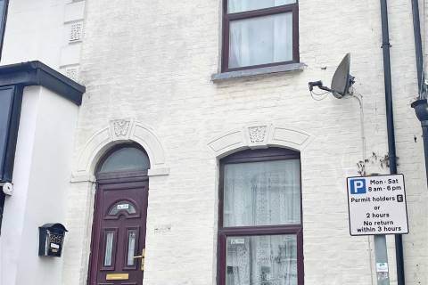 Property for auction in Kent